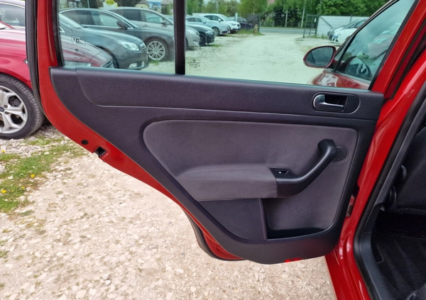 Volkswagen Golf Plus cena 26900 przebieg: 212879, rok produkcji 2011 z Białystok małe 191